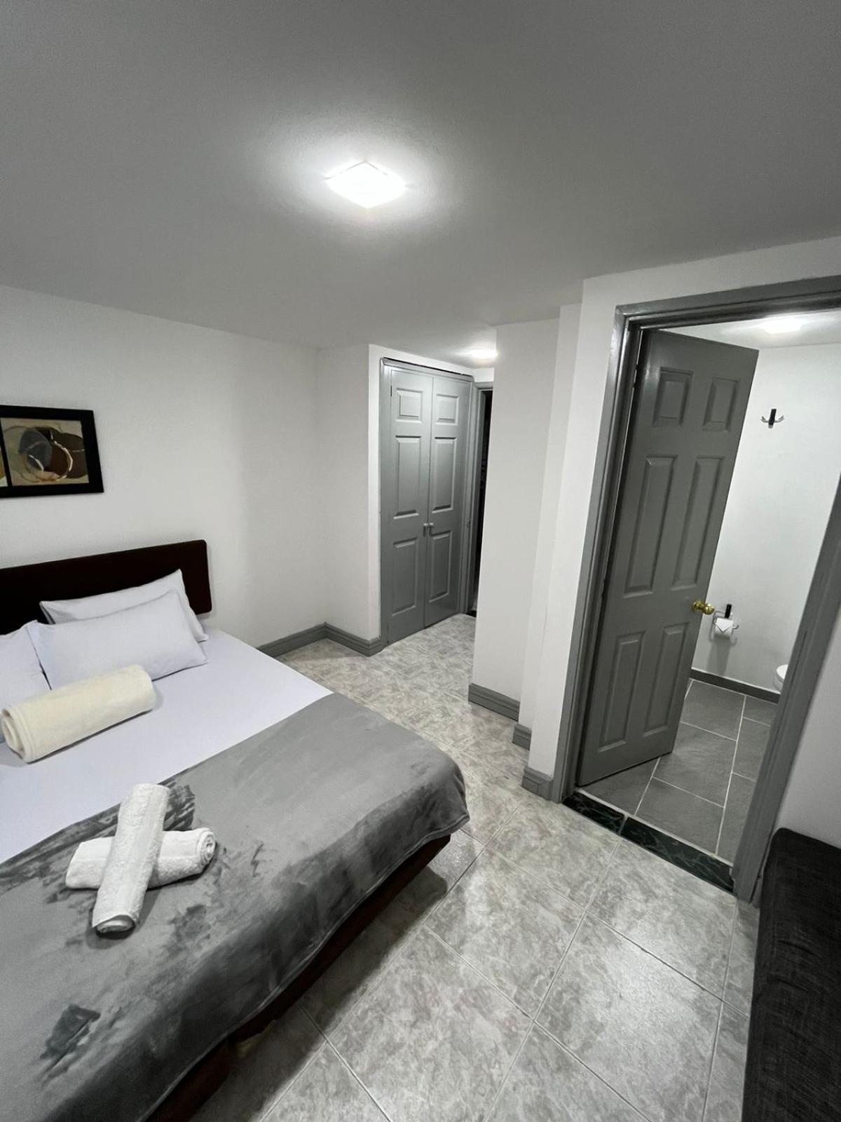 Hotel Lions